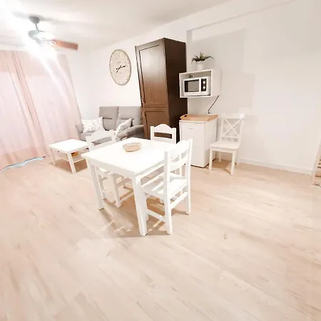 Artemide Apartment